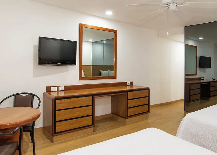 Hotel San Lucas 3*